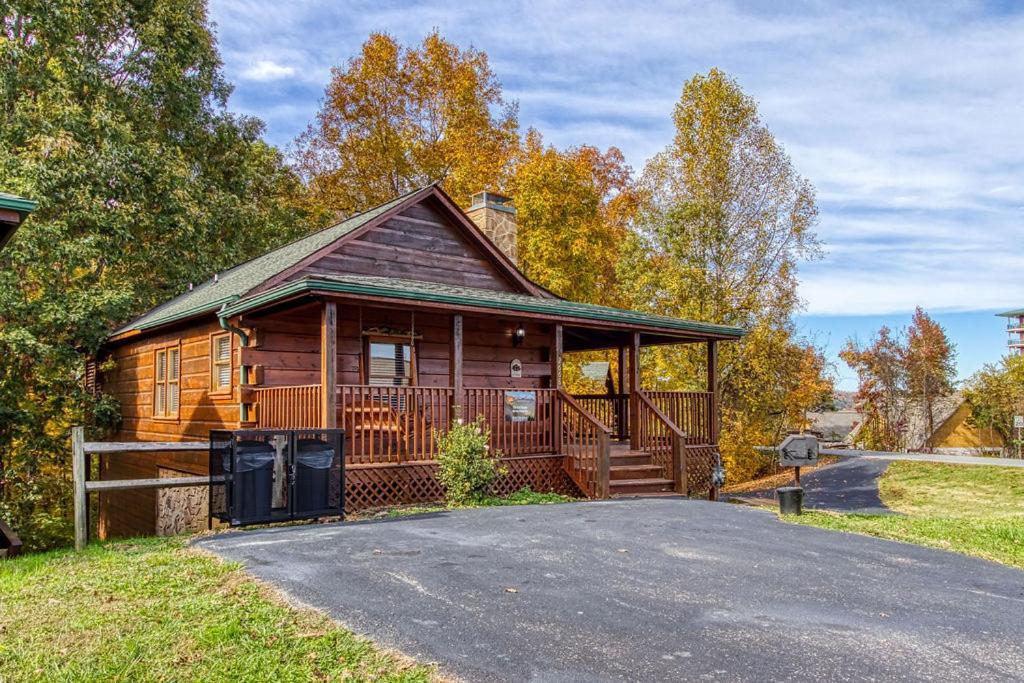 The Nut House, Hot Tub, Game Room, Wifi, 1089 Free Tickets Each Paid Day, Dollywood And More! Pigeon Forge Eksteriør bilde
